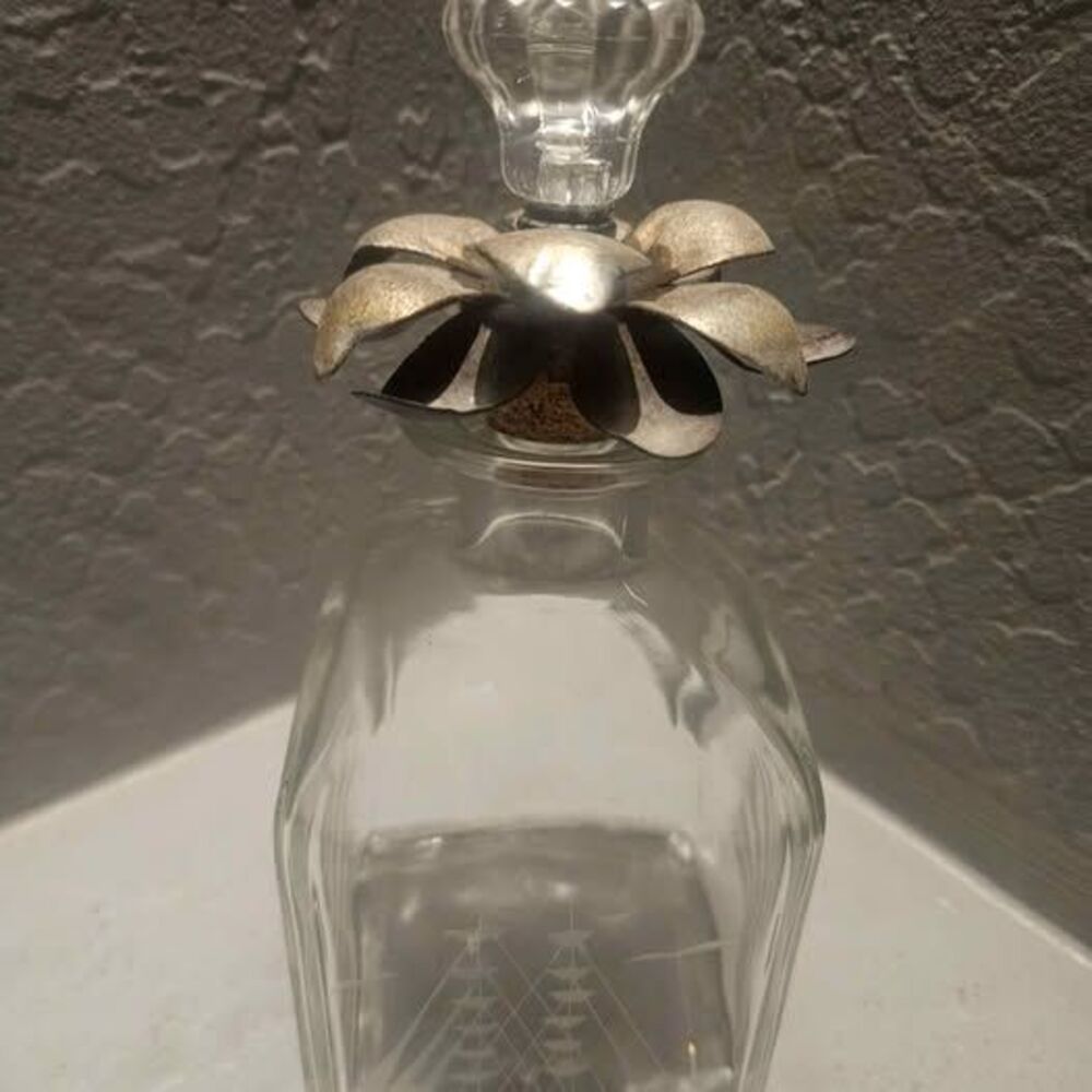 Etched Glass Ship Decanter with Floral Stopper amade in Italy